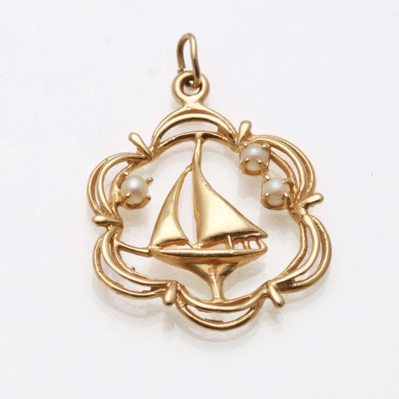 Vintage 14k Sailboat Pearl Pendant Encircled Yell… - image 1