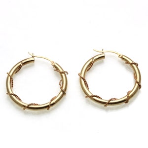 Vintage 14k gold hoop earrings braided cable two tone 1.25&quot;