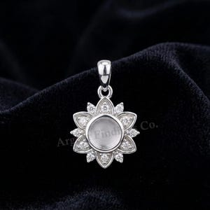 925 Sterling Silver Flower Design Round 6mm Blank Bezel CZ Set Pendant, Breastmilk/Keepsake, Good for Resin & Ashes Work, Memorial DIY Craft