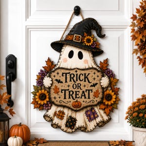 Personlig lapptäcke spöke trä dörrhängare, läskig häxa spöke pumpa konstskylt, veranda dekoration present till Halloween, höst väggskylt
