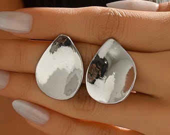 Pendientes de plata en forma de lágrima – Acero inoxidable – Joyería minimalista moderna para mujer
