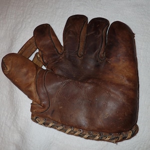 Midco Baseball Glove Endorsed By Burton Hickies