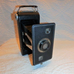 Kodak Jiffy Six-16 Folding Camera With Case