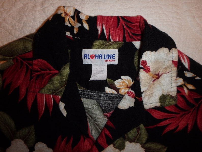 Hawaiian Shirt By Aloha Line Mens Size M