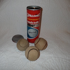 Spalding Can Of Tennis Balls