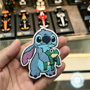 Kawaii Pink Big Ear Alien Iron On Patch, Embroidered Fabric Applique for Clothes, Backpack Decorative Patch, Cute Craft Supply Patch.