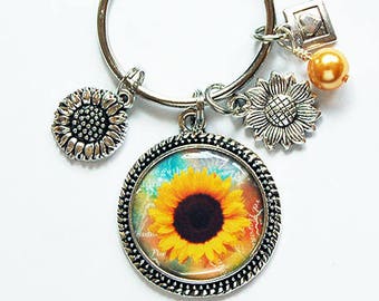 Sunflower keychain, Keyring for her, Sunflower keyring, Floral, stocking stuffer, Gift under 25, keychain for women, Sunflowers (8076)