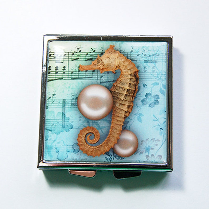 Seahorse pill box Square Pill box Blue seahorse Square Pill case Seahorse pill case Pill Case 4 Sections 4245 Pill Box