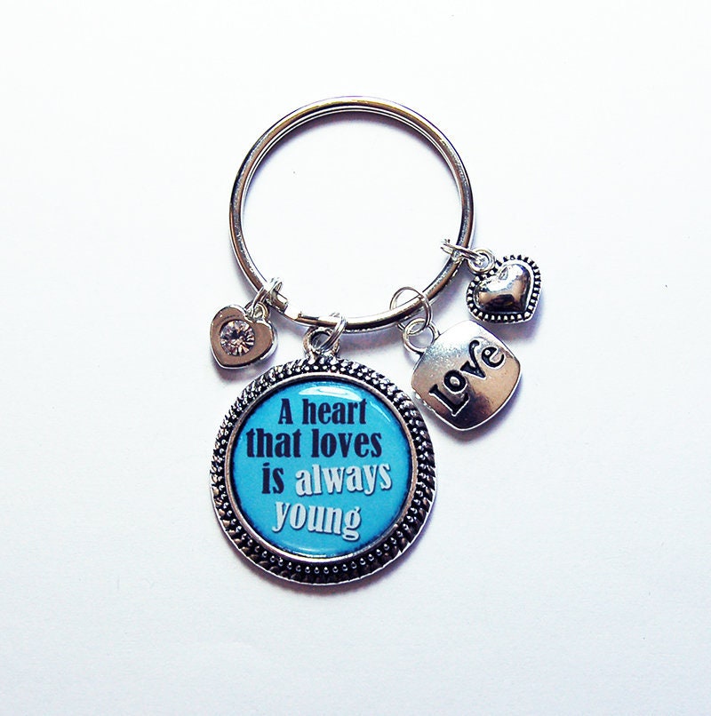 Keep Calm and Love On Hand Heart Symbol Metal Ring Key Chain Keychain Keep Calm and Love On Hand Heart Symbol Metal Ring Key Chain Keychain