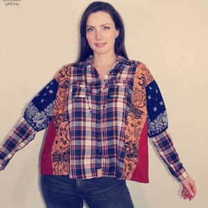 Top riciclato, Abbigliamento riciclato per donna, Maglietta riciclata, Top patchwork, Top rielaborato, Abbigliamento riciclato, Abbigliamento rielaborato, Moda lenta