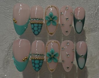 Mint Bloom Elegance – Chic Nude & Turquoise Nail Set