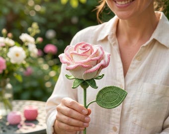 Patrón de ramo de rosas a crochet, tutorial con pétalos, hojas y tallo realistas (PDF)