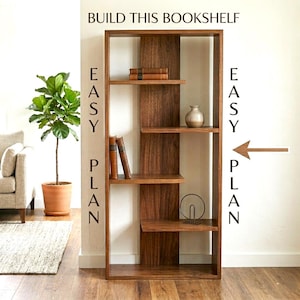 Puede incluir: Una estantería de madera marrón oscuro con múltiples estantes. La estantería está llena de libros y objetos decorativos. El texto "BUILD THIS BOOKSHELF" y "EASY PLAN" es visible en la imagen.