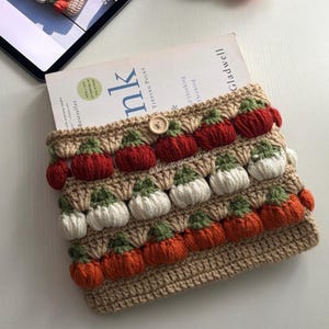 Book Sleeve Crochet Pattern PDF | Pumpkin Patch Customizable Kindle & iPad Sleeve | Fall Crochet Pattern | Digital Download