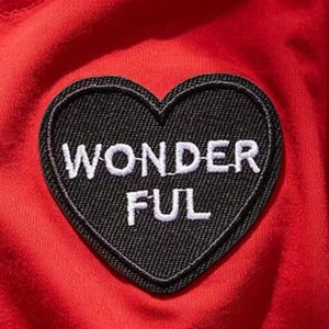 Écusson brodé « Wonder Ful », appliqué point d'interrogation, accessoire de décoration en denim