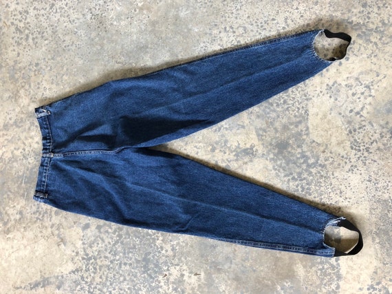 jeans with foot straps