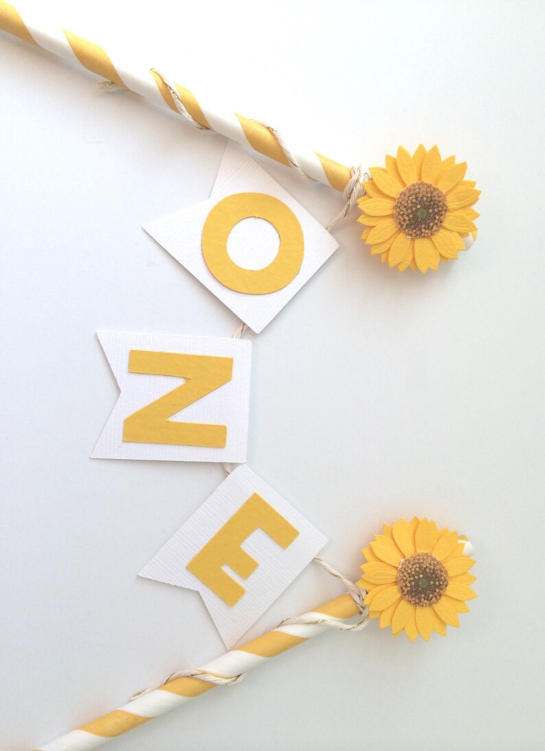 Download Sunflower Cake Topper in White and Yellow. Dimensional | Etsy Sunflower Cake Topper in White and Yellow. Dimensional | Etsy