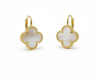 Boucles d'oreilles trèfle en nacre 18 carats et argent | Boucles d'oreilles trèfle élégantes | Bijou minimaliste | Cadeau pour elle | Argent sterling 925 plaqué or