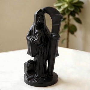 Natural Obsidian Grim Reaper Statue, 10cm Hand-Carved Crystal Figurine, Gothic Home Decor, Dark Fantasy Mineral Art, Unique Collectible Gift