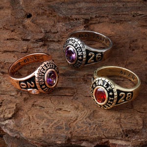 1972 Class Ring - Etsy