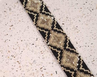 Black Gold Peyote Bracelet Pattern, Miyuki Delica 11/0 PDF, Geometric Beaded Bracelet Pattern
