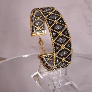 Black Gold Peyote Bracelet Pattern PDF, Miyuki Delica Bead Weaving Tutorial, Geometric Bracelet Pattern, Instant Download