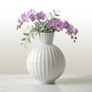 Glossy White Ceramic Vase | Ribbed Round Vase, Pampas Grass, Lego Flowers, Modern Luxury Home Decor