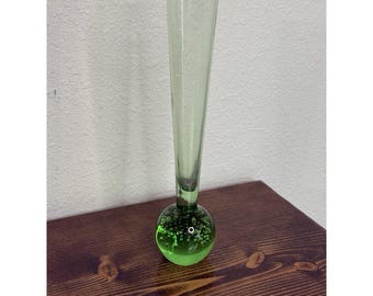 Vintage Art Glass Bud Vase Green Controlled Bubbles 8" MCM Sweden