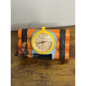 Dynamite alarm clock - Etsy 日本