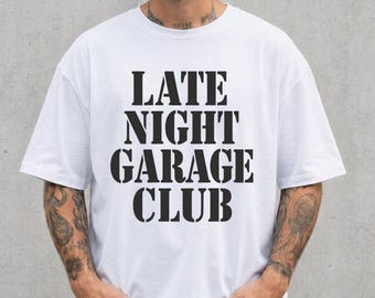 Late Night Garage Club Performance Comfort Colors® T-shirt, rolig bilmekaniker, racingtröja med grafisk design för män