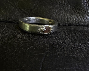Raw Single Sapphire Sterling Silver Ring | Handmade Sand Cast Band | 4mm Wide