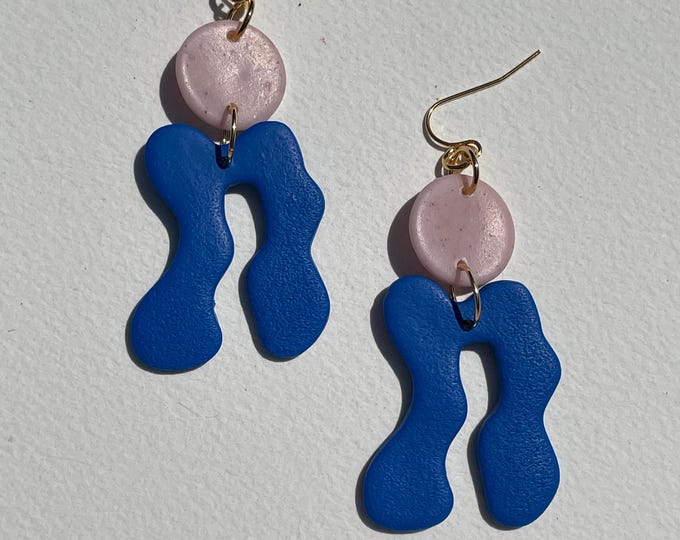 Flipped - Blue Arch Pink Circle
