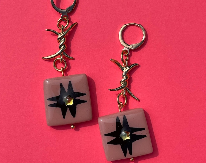 Quilted Gemstar Earrings - Brown