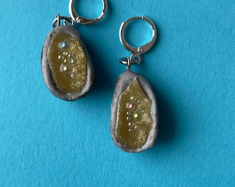 Oyster Charms 2
