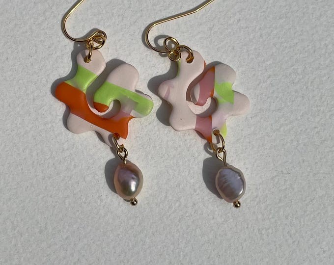Spiral - Pink Pearl Beads