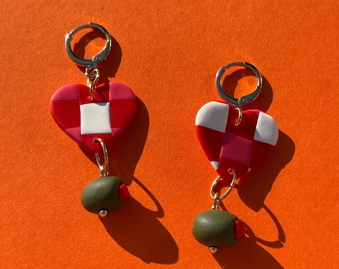 Olive Lovers Earrings