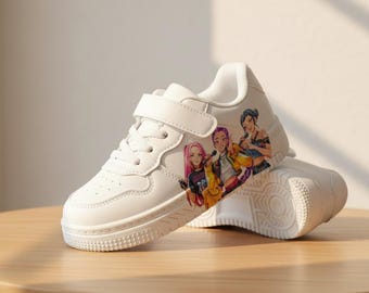 Zapatillas K-Pop Demon Hunter para niños, zapatillas inspiradas en el anime, zapatos con gráficos personalizados, estilo K-Pop adorable, regalo para niñas y fans.