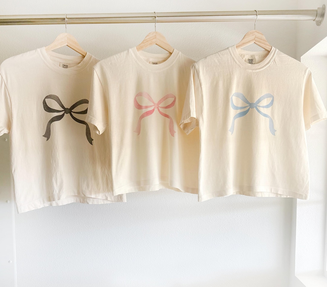 Pink Bow Crop, Pink Bow T-shirt, Simple Tshirt, Comfort