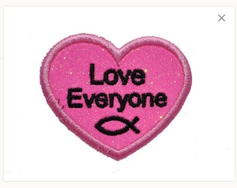 Aimez tout le monde Christian Pink Flourescent Heart Sparkle Glitter Patch - Fer ou coudre sur vinyle - NO GLITTER MESS ! GL124