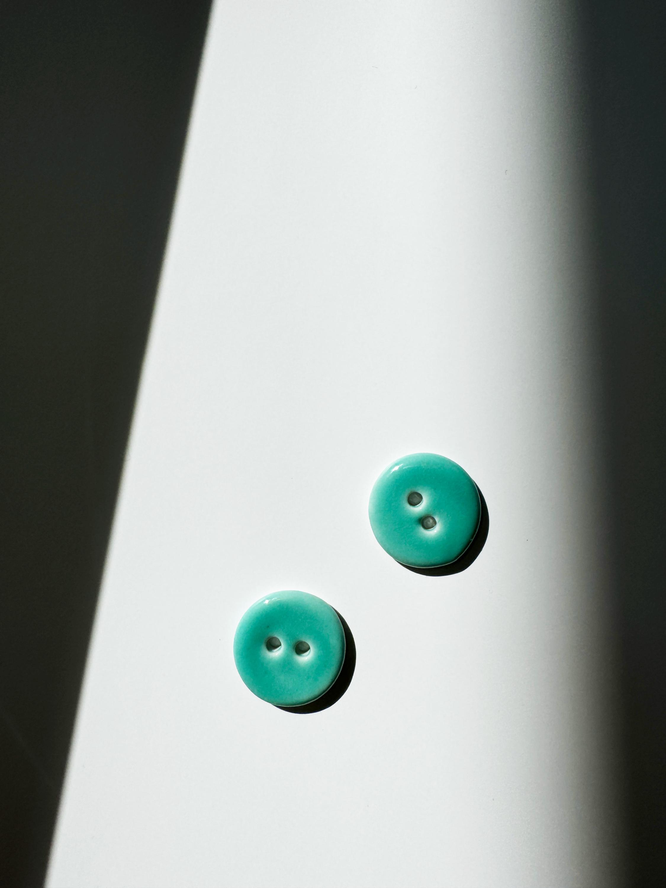 Lot De 2 Boutons Anciens En Céramique Turquoise - 20 Mm - Collection, Bijoux
