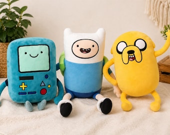 Peluche di Adventure Time 28-42 cm - Finn, Jake, BMO, morbido peluche, simpatico personaggio dei cartoni animati, regalo da collezione, decorazione per la stanza