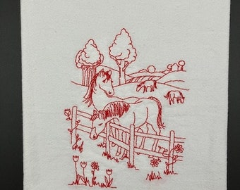 Vintage style redwork Horse and farm scene Flour sack towel. Machine embroidered. Farmhouse Decor. Vintage Style. Horse.