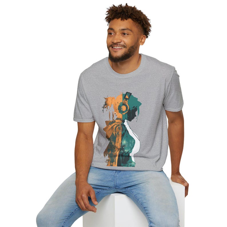 Custom Cyberpunk T-shirt, Futuristic Cityscape Graphic Tee, Synthwave Double Exposure Gamer Shirt, Techwear Sci-fi Gift for Him Her