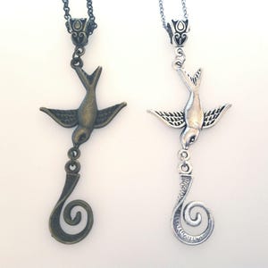 Bird Portuguese Knitting Pin Necklace. Also available as a clip on.