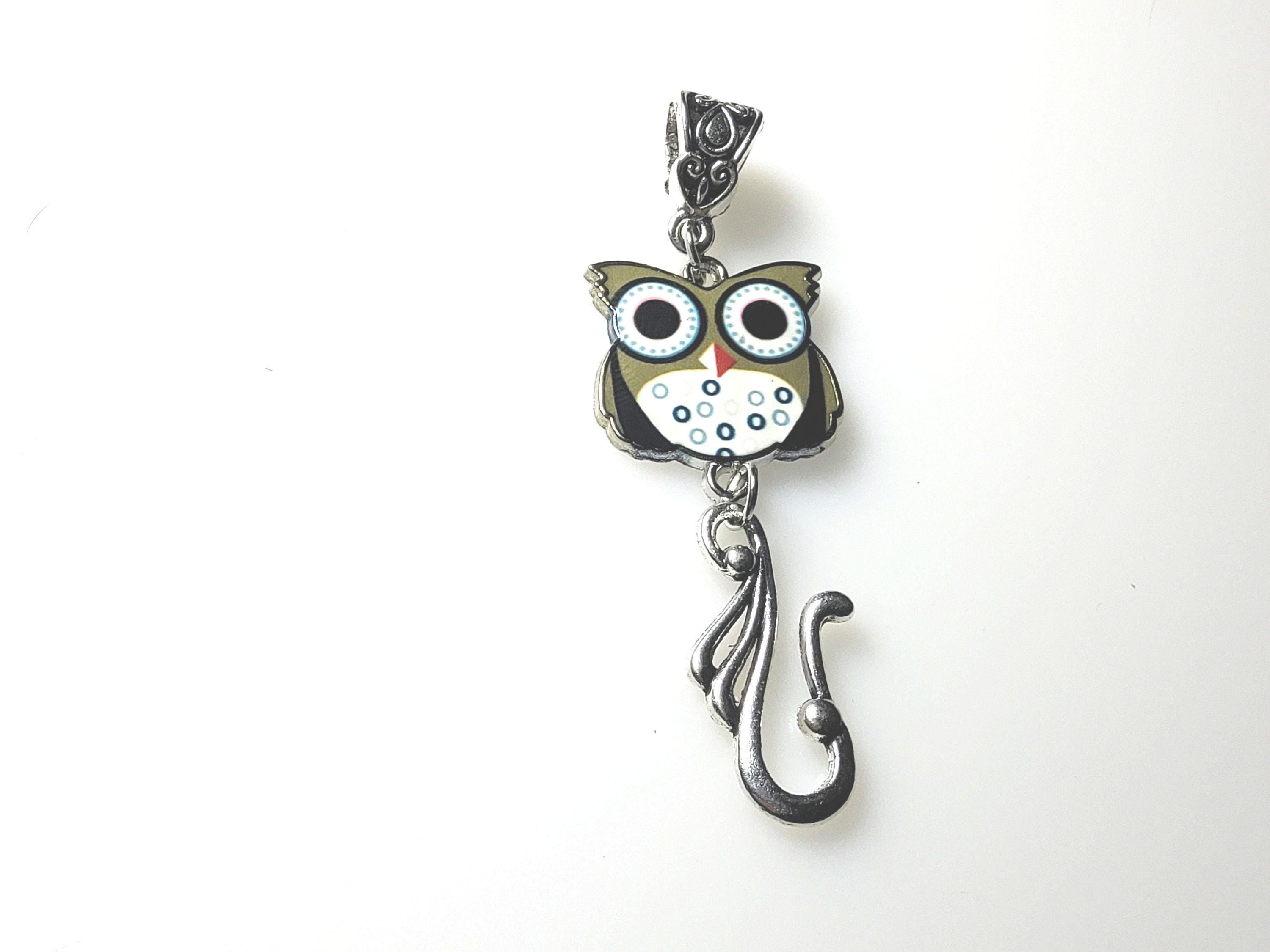 Colorful Owl Portuguese Knitting Pin Necklace or clip on
