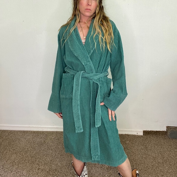 Vintage 1980s 80s, 1990s 90s, NDK new york, sage green, chenille robe, unisex, loungewear, layer, overcoat, spring, shawl collar, jacket