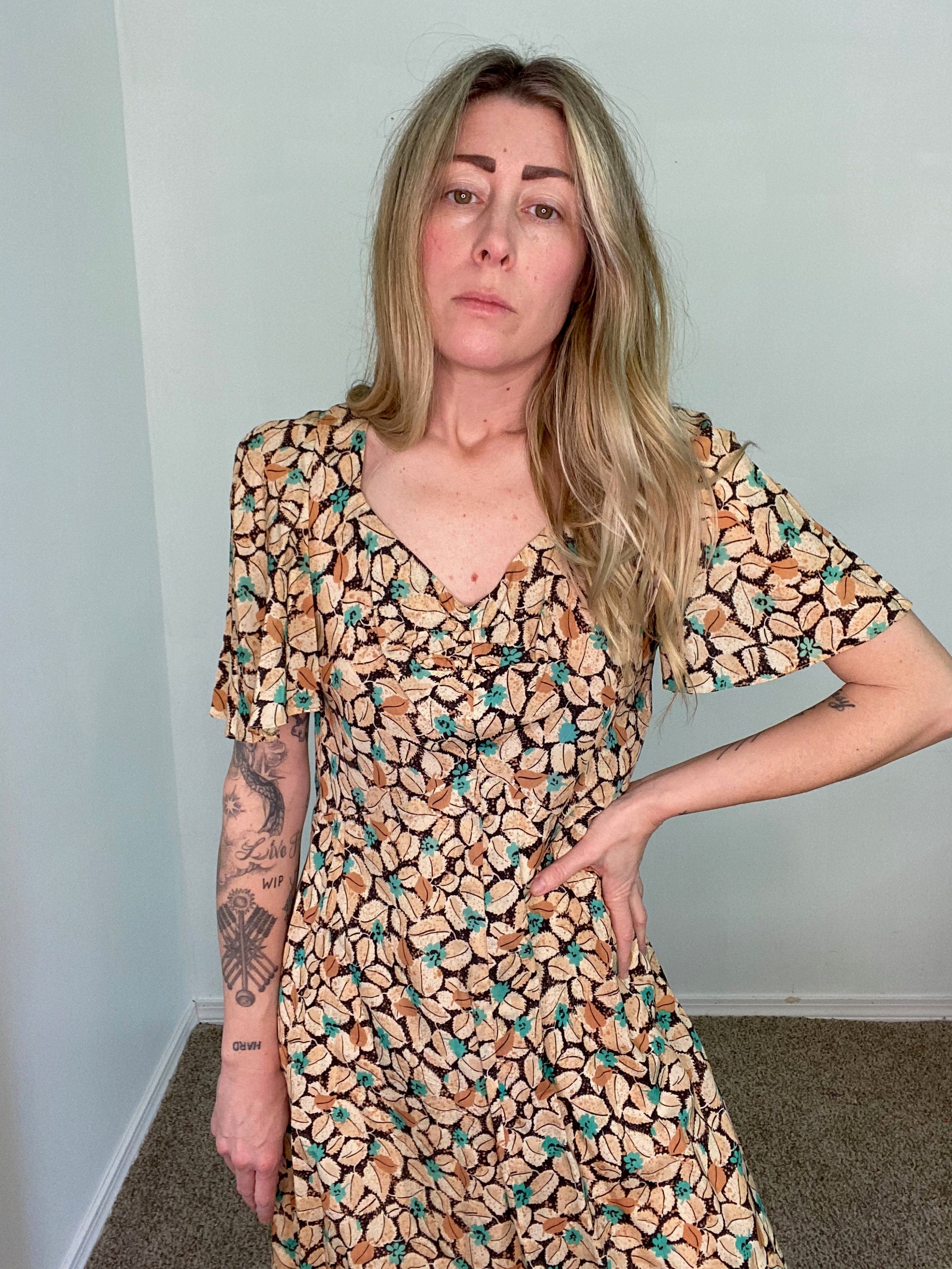 Treat Ürself Floral vintage like dress Treat Ürself Floral vintage like dress