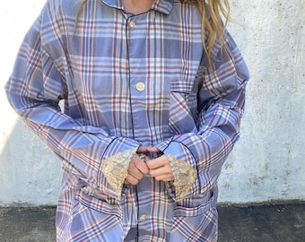 Vintage 1980s 80s, Oscar de la Renta, homme, menswear, pajama top, loungewear, plaid top, button down, antique lace, upcycled, sustainable