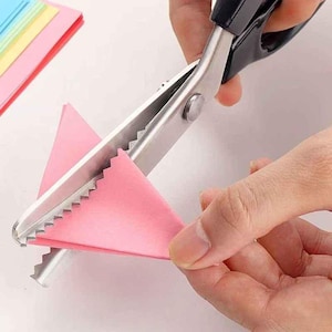 Tailor's Pinking Shears: Stainless Steel Zigzag Dressmaking Scissors for Crafts