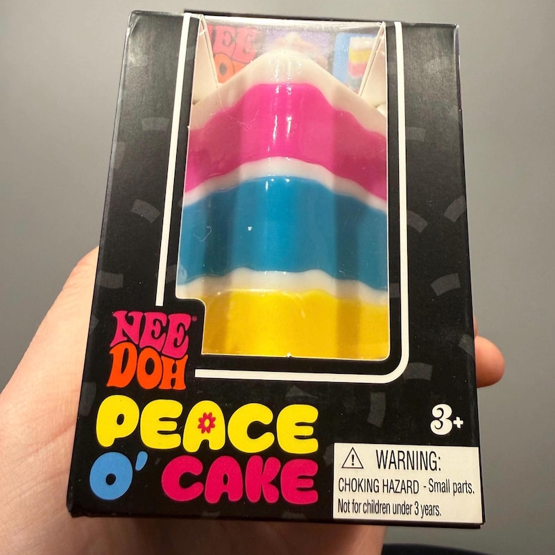 needoh-squishy-cake-etsy